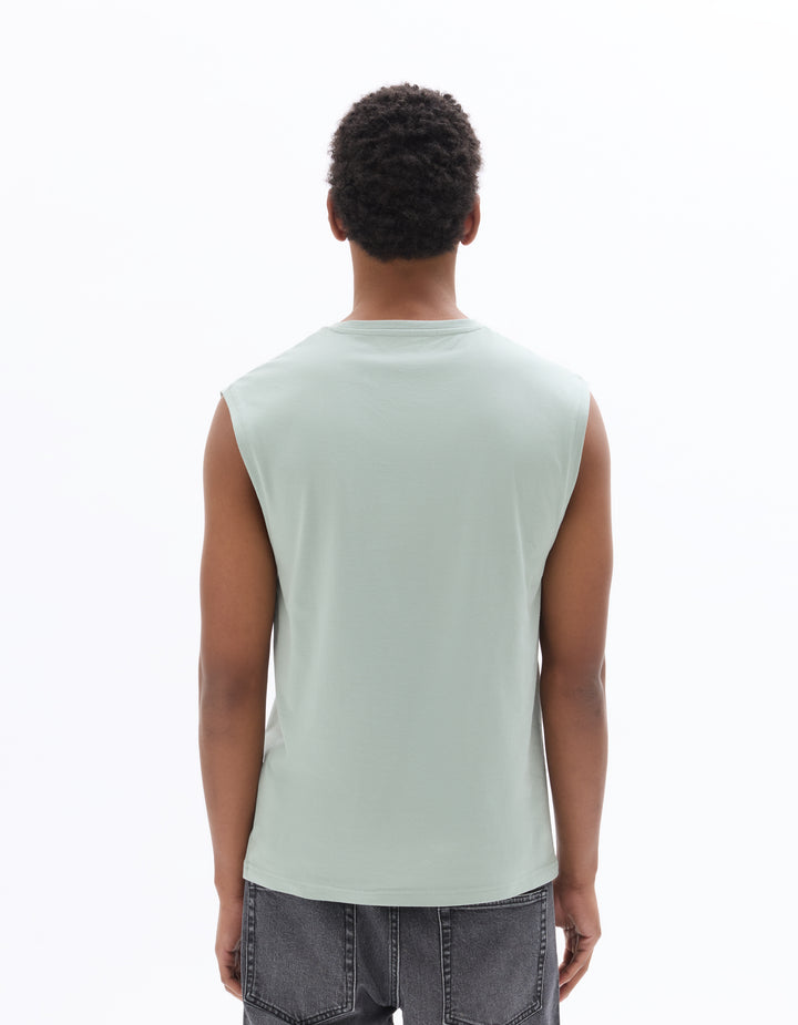 Unisex - Knitted - T-Shirt - no sleeves - U / V / round neck