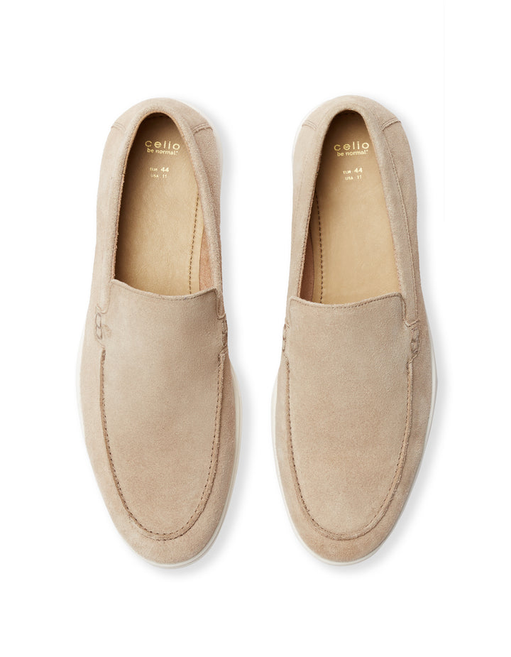 Shoes - rubber/plastic outer soles - leather uppers - Men