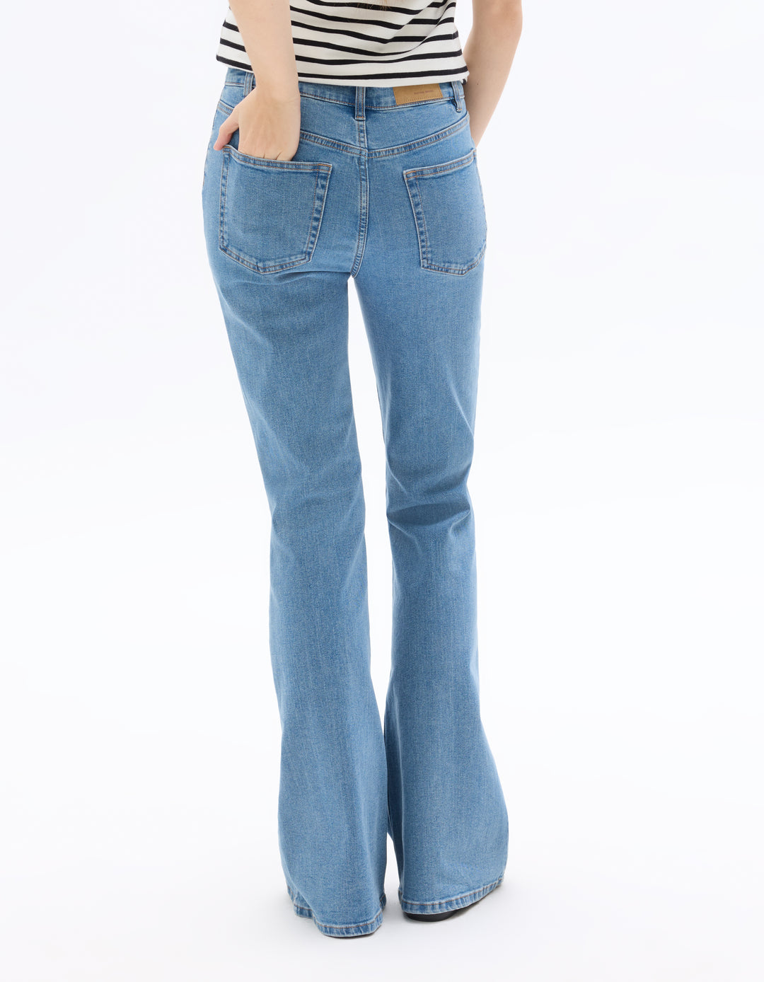 flare jeans