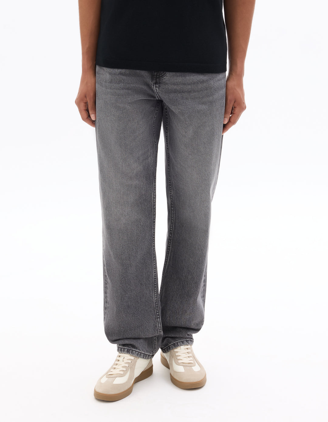 Loose-fitting jeans  100% cotton