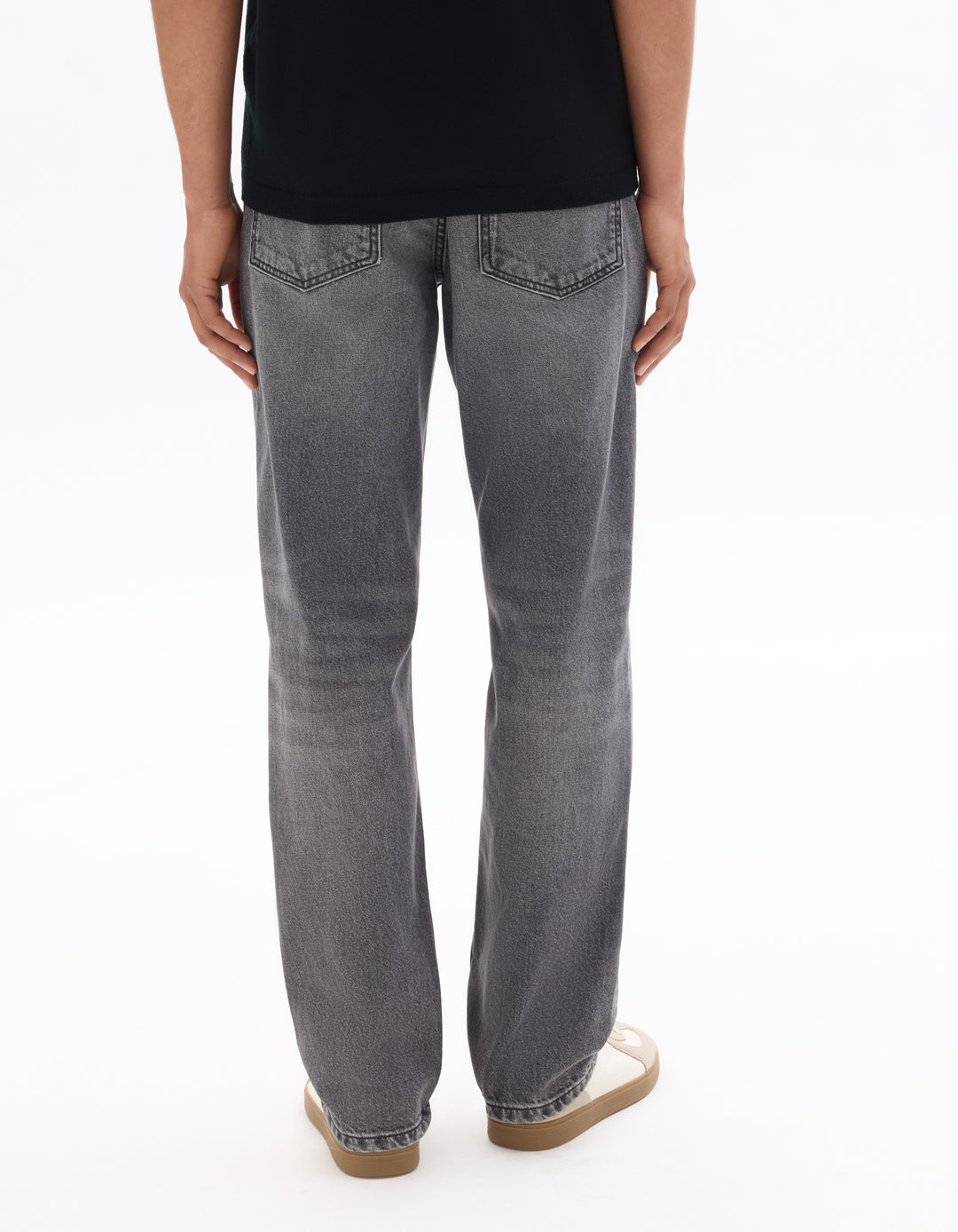 Loose-fitting jeans  100% cotton
