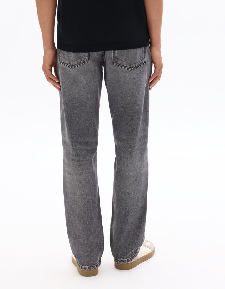Loose-fitting jeans  100% cotton