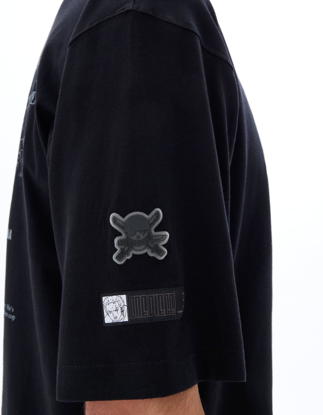 Unisex - Knitted - T-Shirt - Short sleeves - U / V / round neck