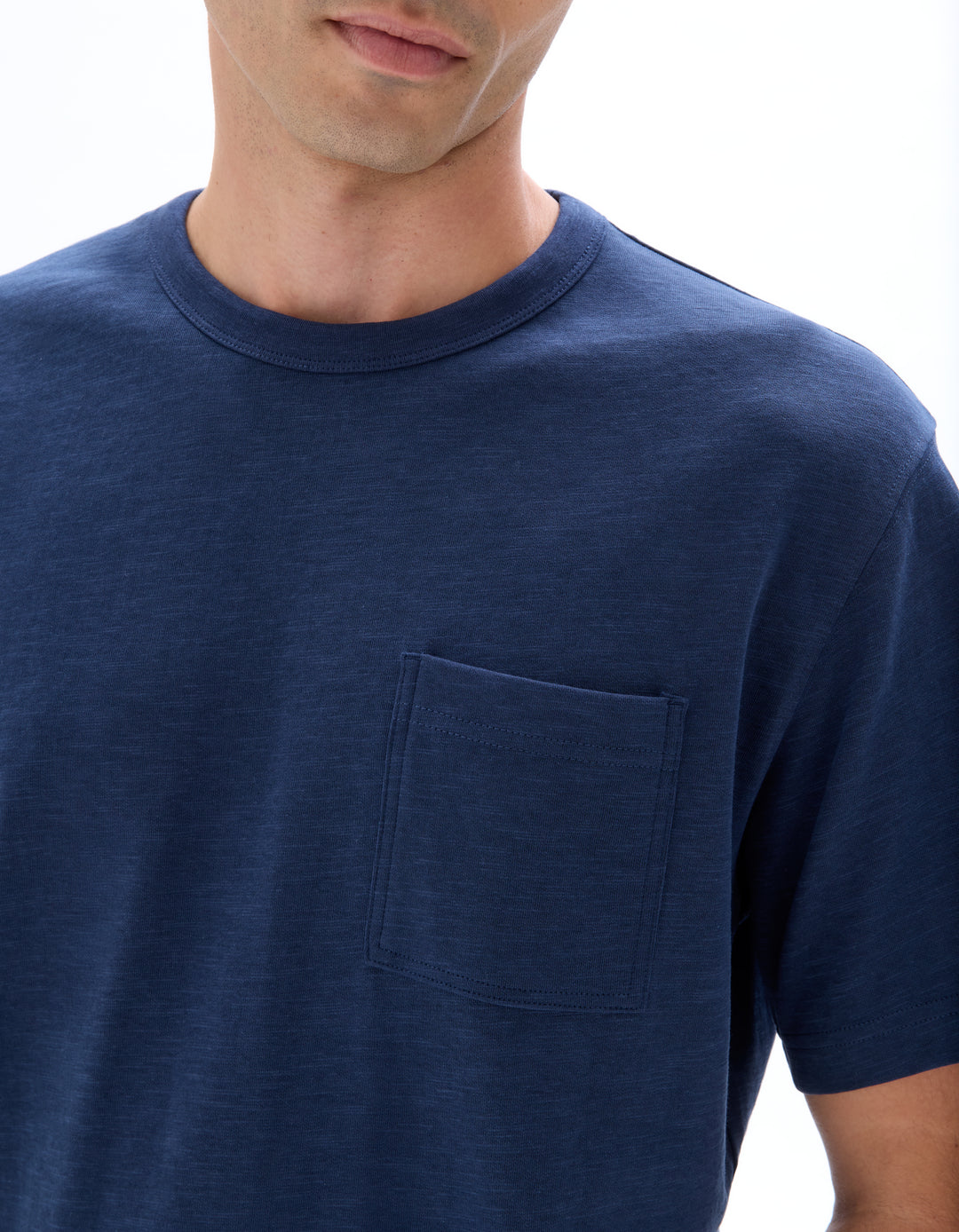 Unisex - Knitted - T-Shirt - Short sleeves - U / V / round neck