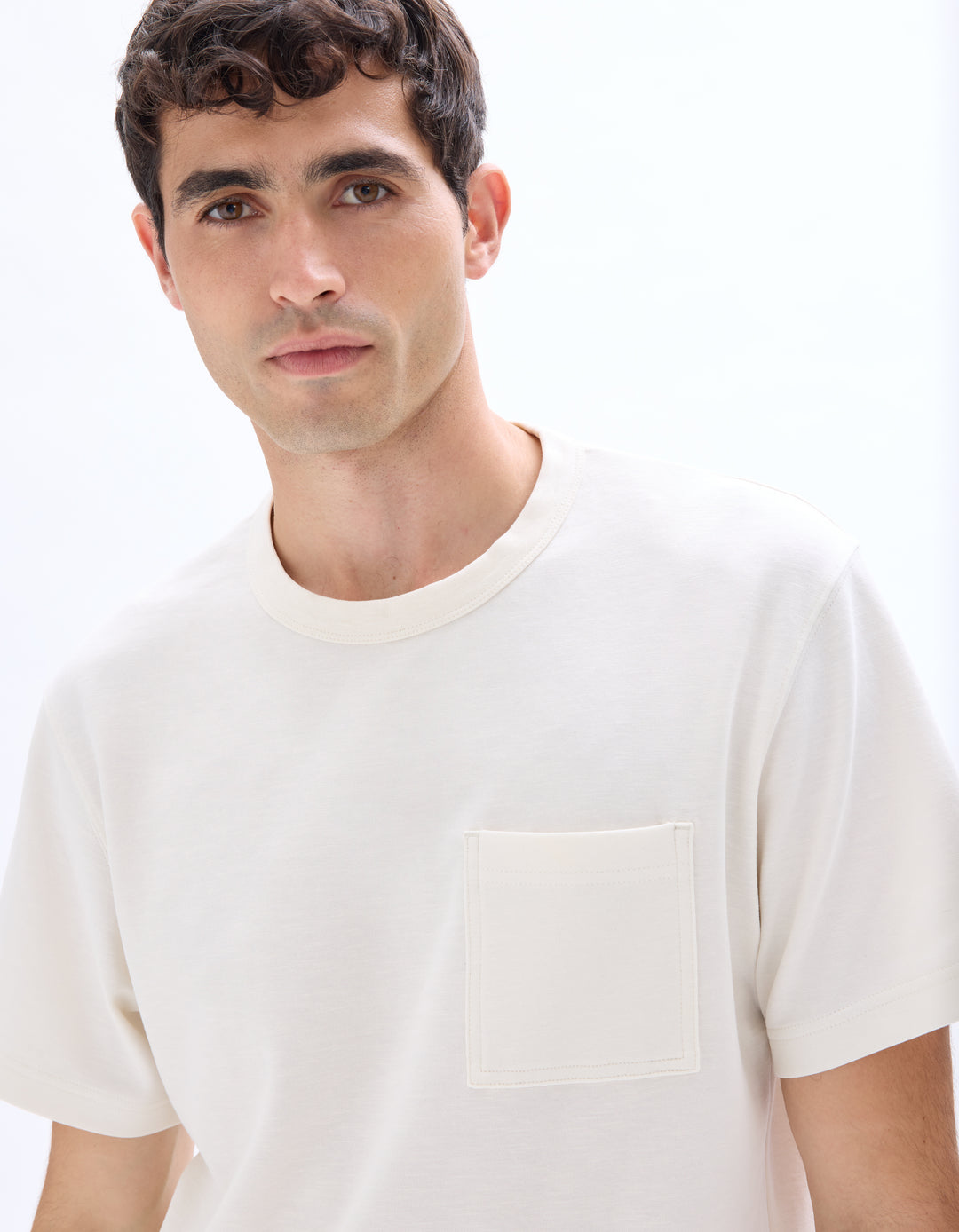 Unisex - Knitted - T-Shirt - Short sleeves - U / V / round neck