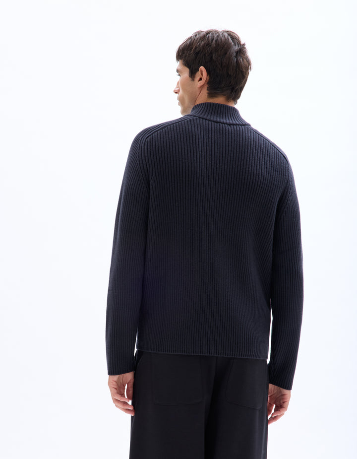 Unisex - Knitted - Sweater - Long sleeves