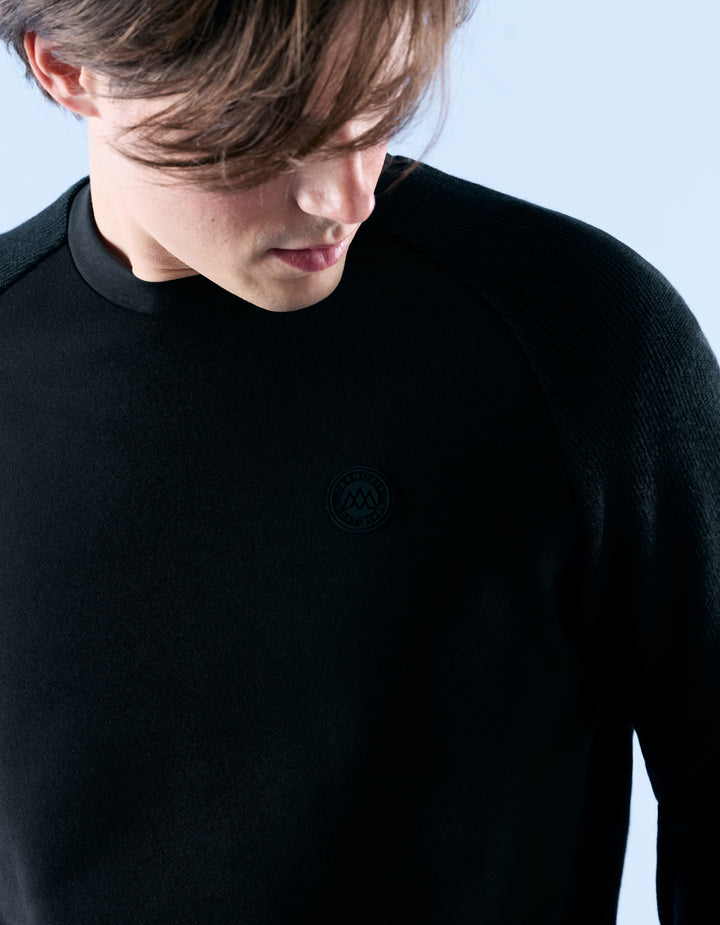 Unisex - Knitted - Sweatshirt - Long sleeves