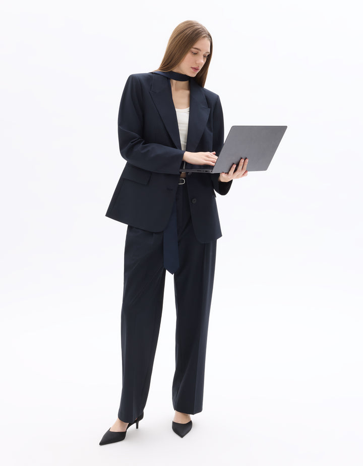Straight-leg dress trousers with elasticated back