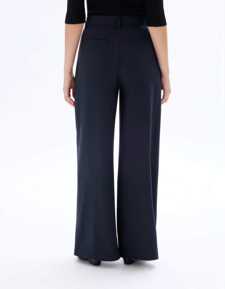 Wide-leg trousers