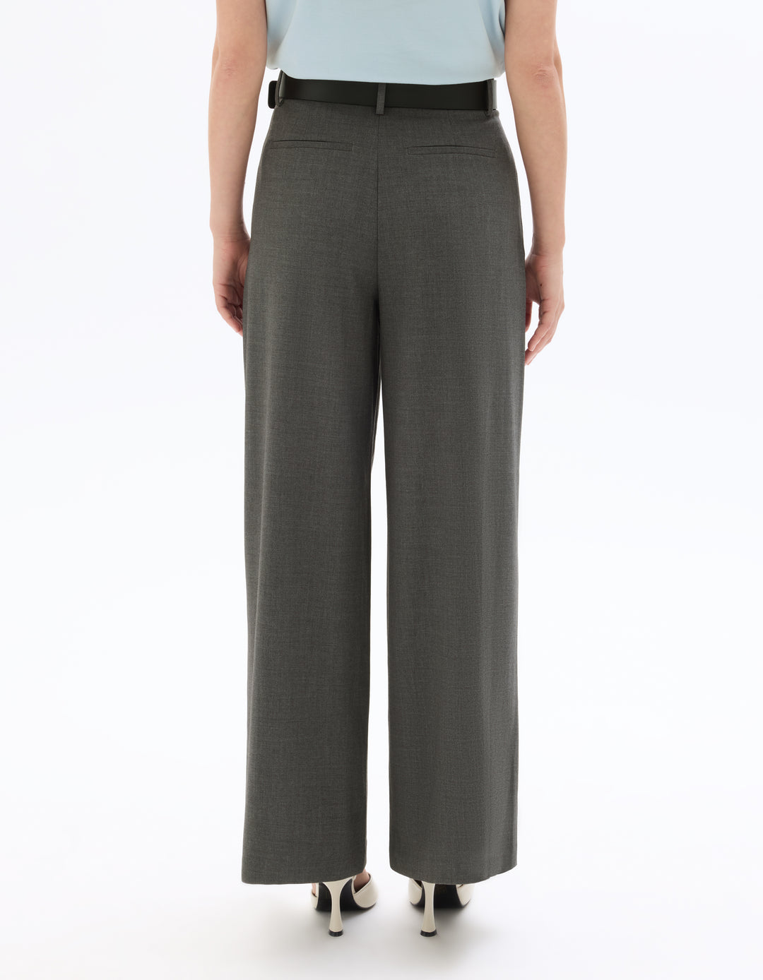 Wide-leg trousers