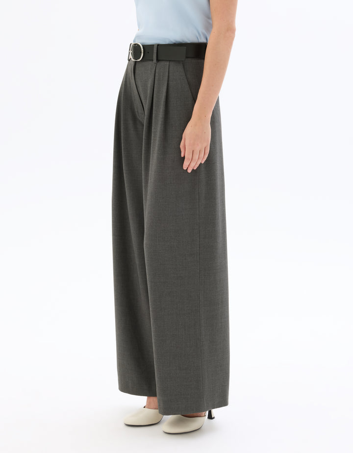 Wide-leg trousers