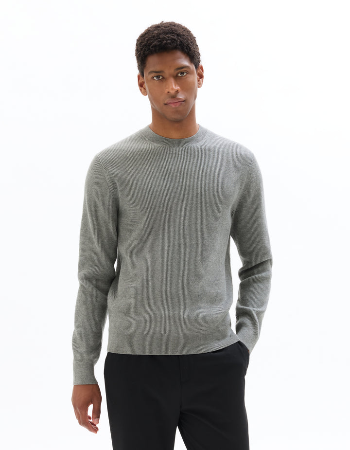Ribbed Round Neck Sweater