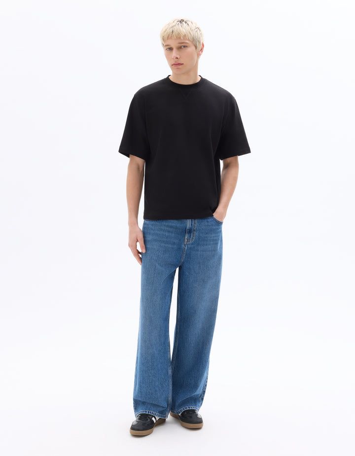 Unisex - Knitted - T-Shirt - Short sleeves - U / V / round neck