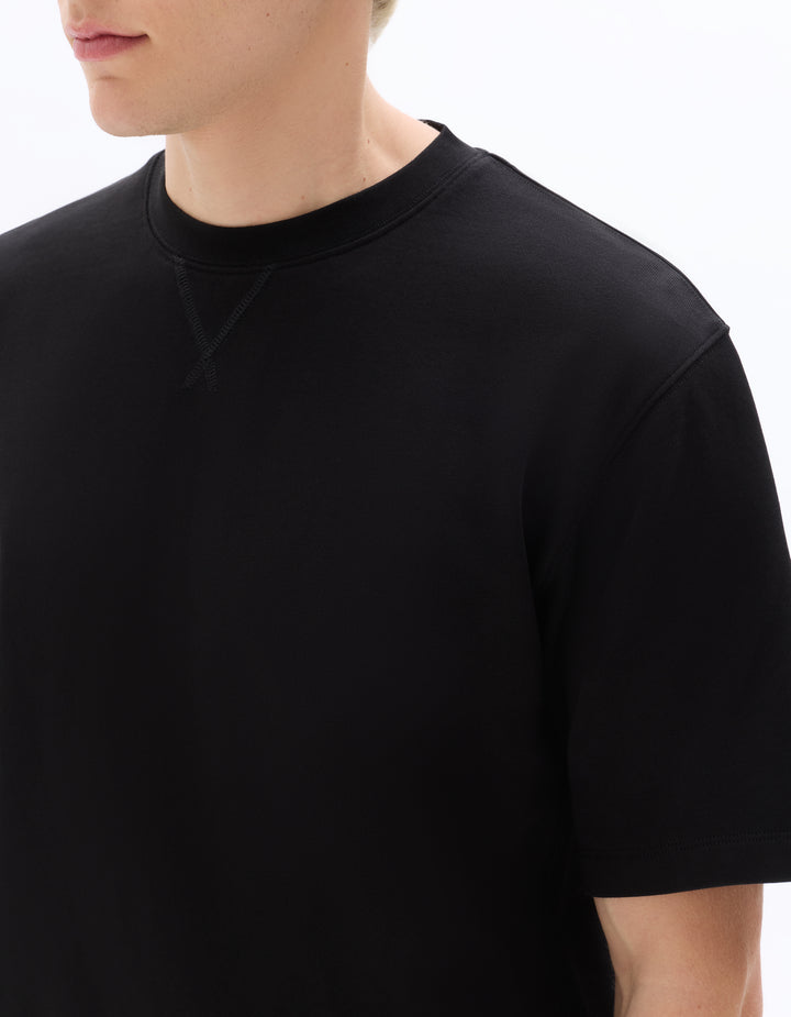 Unisex - Knitted - T-Shirt - Short sleeves - U / V / round neck