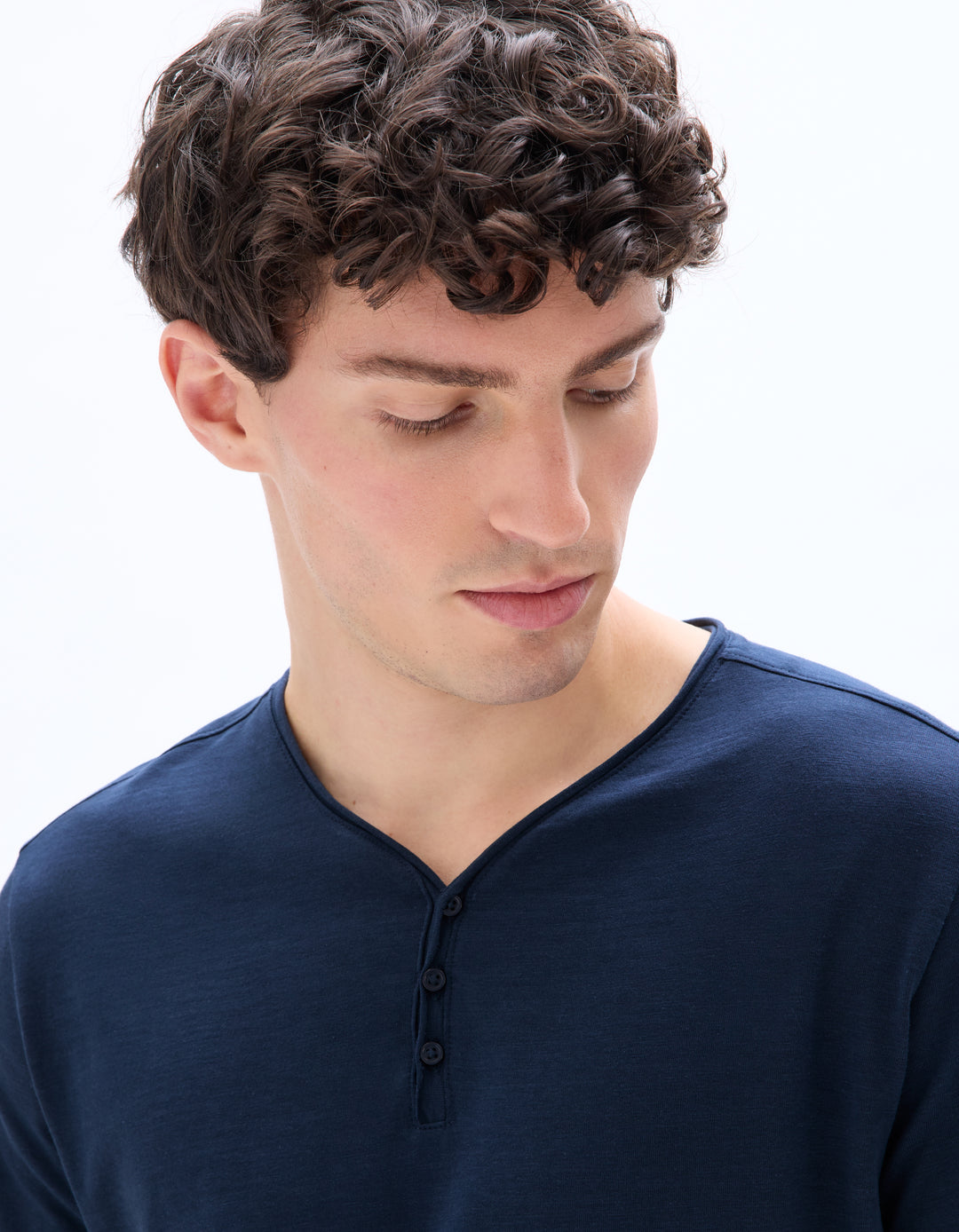 Men - Knitted - T-Shirt - Short sleeves - Henley collar