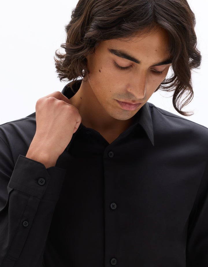 Slim Fit 100% Cotton Twill Shirt
