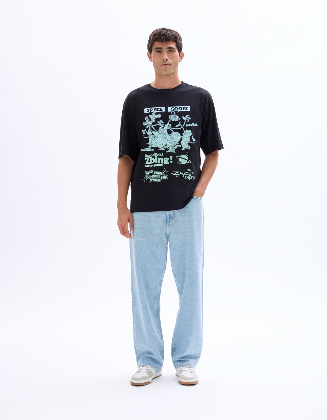 Unisex - Knitted - T-Shirt - Short sleeves - U / V / round neck