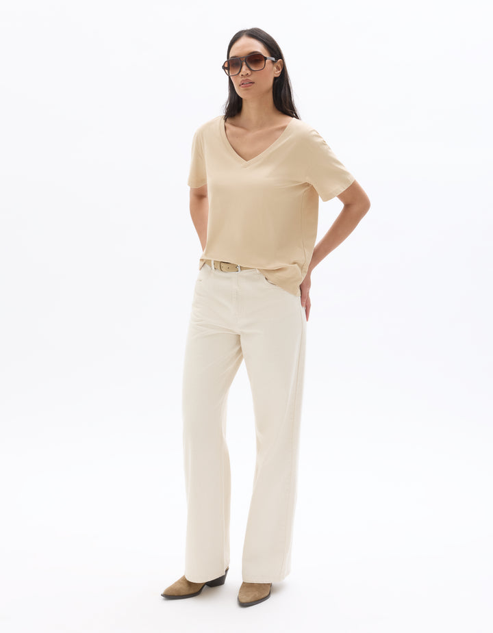 V-neck T-shirt 100% organic cotton