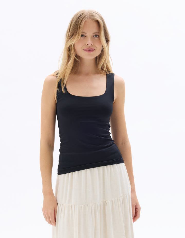 Wide-strapped polyamide tank top