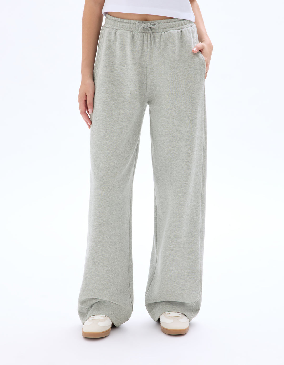 Wide-leg fleece joggers