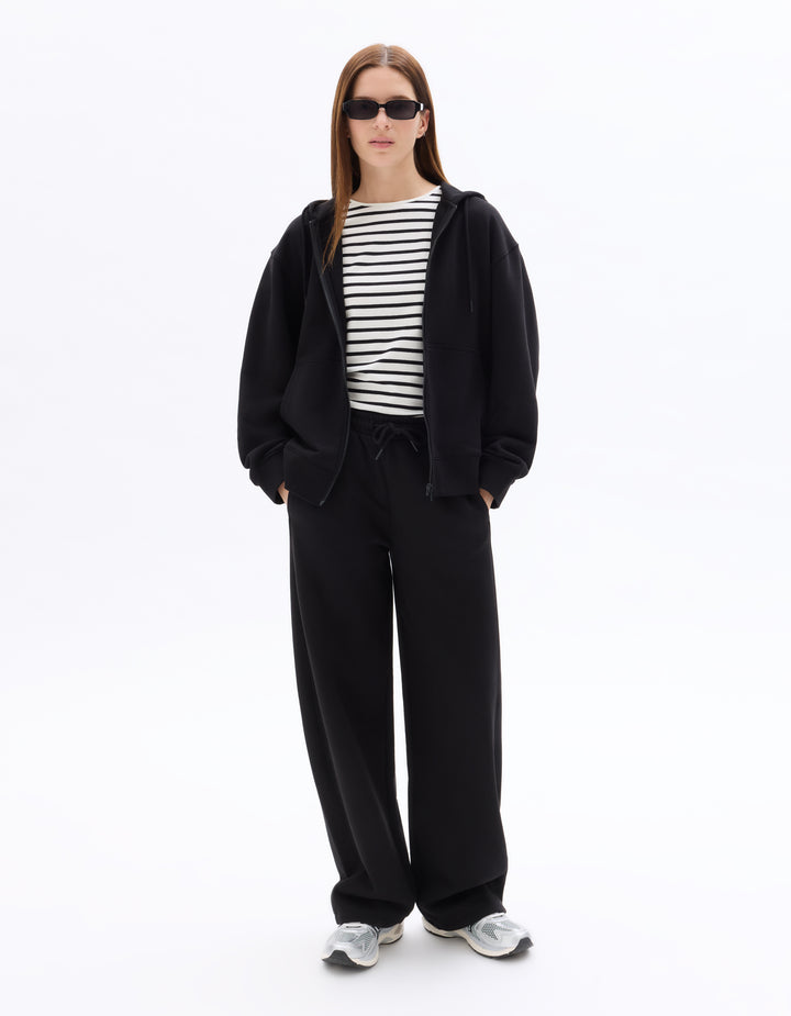 Wide-leg fleece joggers