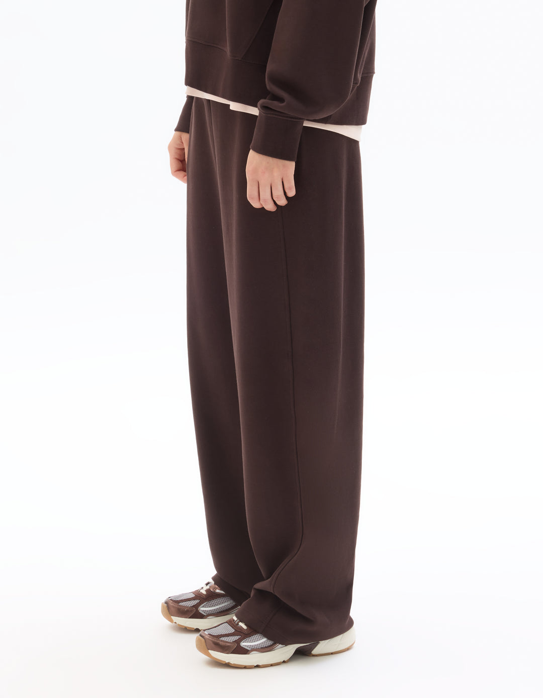 Wide-leg fleece joggers