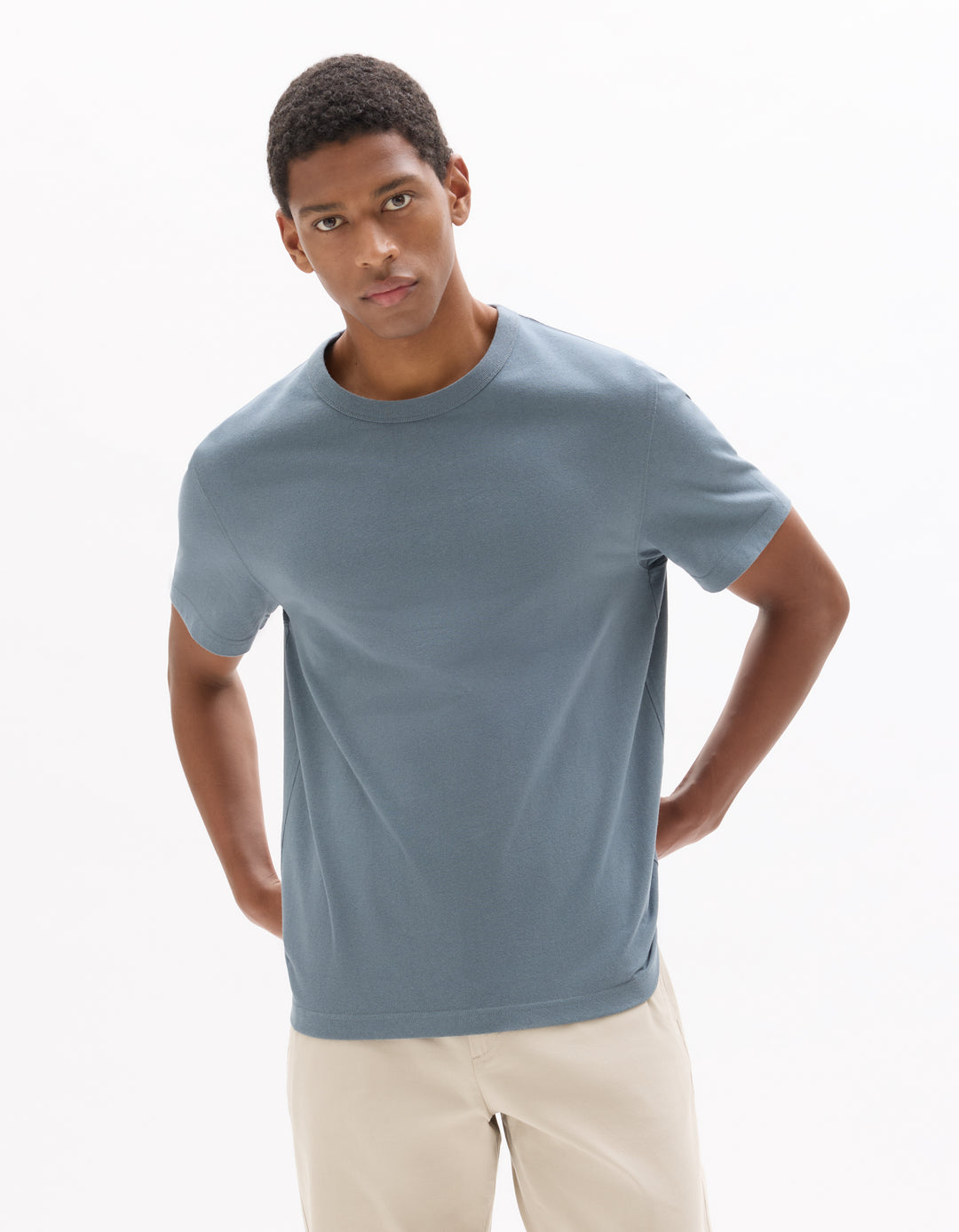 Unisex - Knitted - T-Shirt - Short sleeves - U / V / round neck