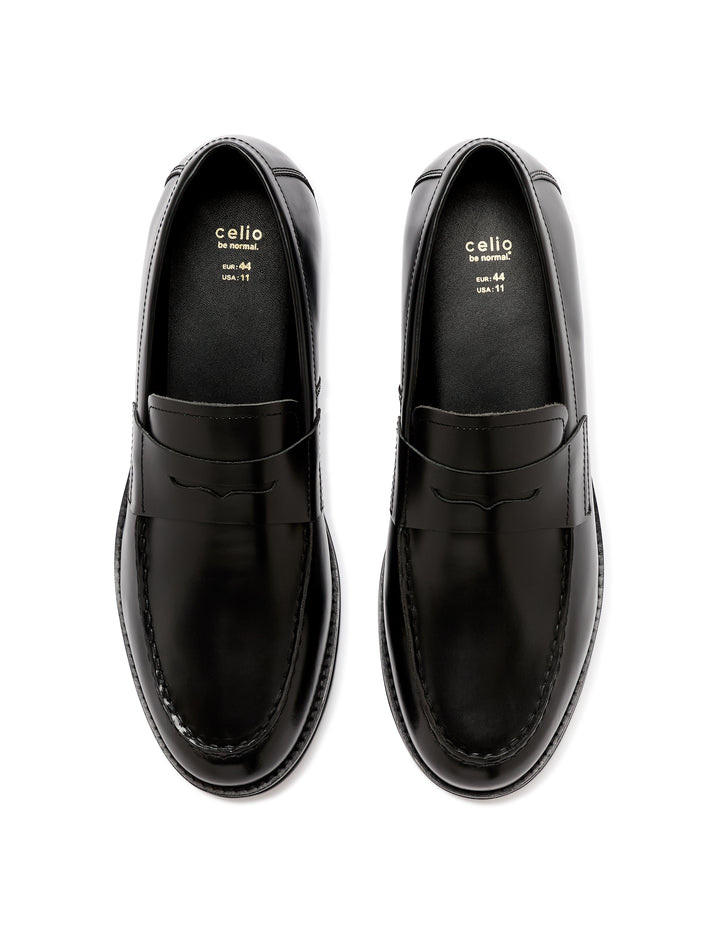 Shoes - rubber/plastic outer soles - leather uppers - Men