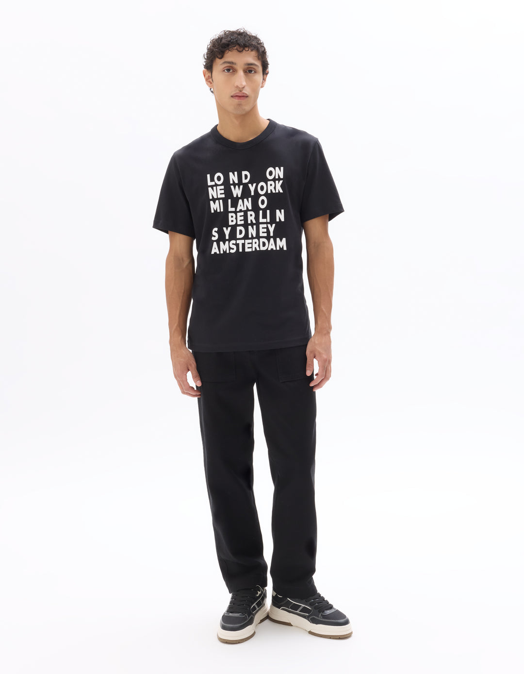 Unisex - Knitted - T-Shirt - Short sleeves - U / V / round neck