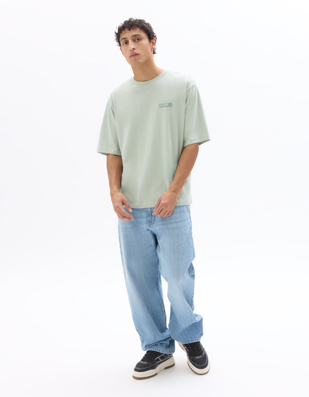 Unisex - Knitted - T-Shirt - Short sleeves - U / V / round neck