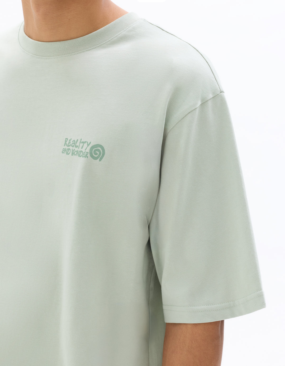 Unisex - Knitted - T-Shirt - Short sleeves - U / V / round neck