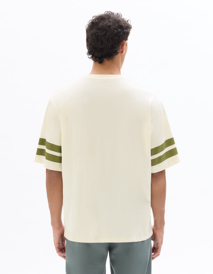 Unisex - Knitted - T-Shirt - Short sleeves - U / V / round neck