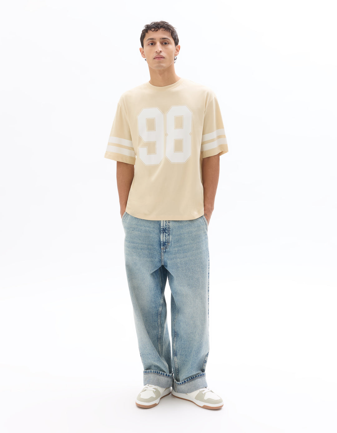 Unisex - Knitted - T-Shirt - Short sleeves - U / V / round neck