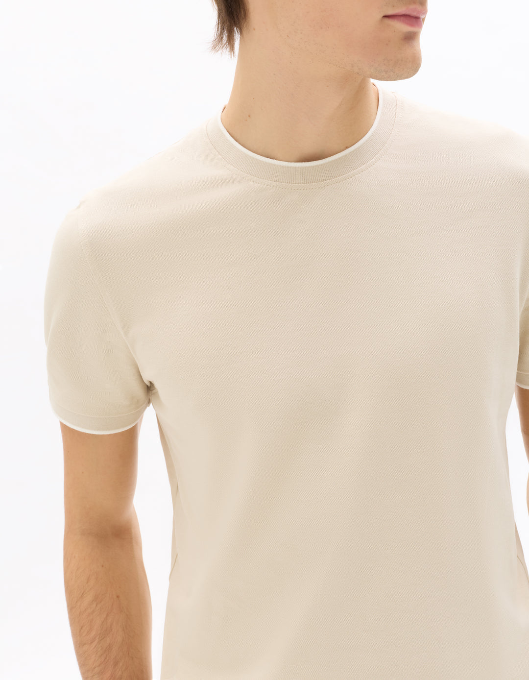 Unisex - Knitted - T-Shirt - Short sleeves - U / V / round neck