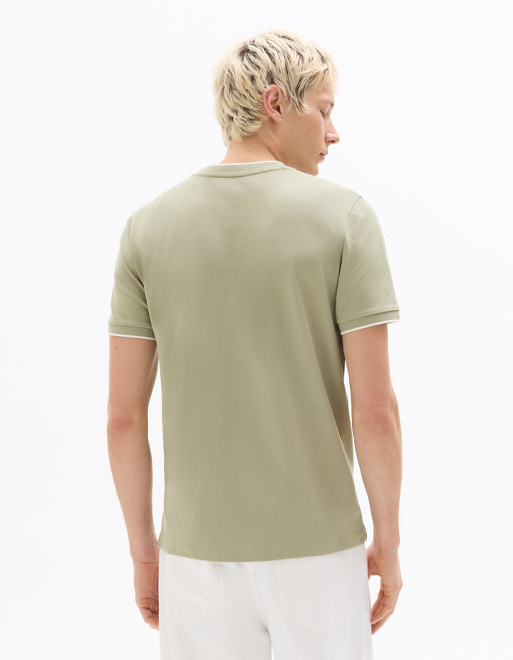 Unisex - Knitted - T-Shirt - Short sleeves - U / V / round neck