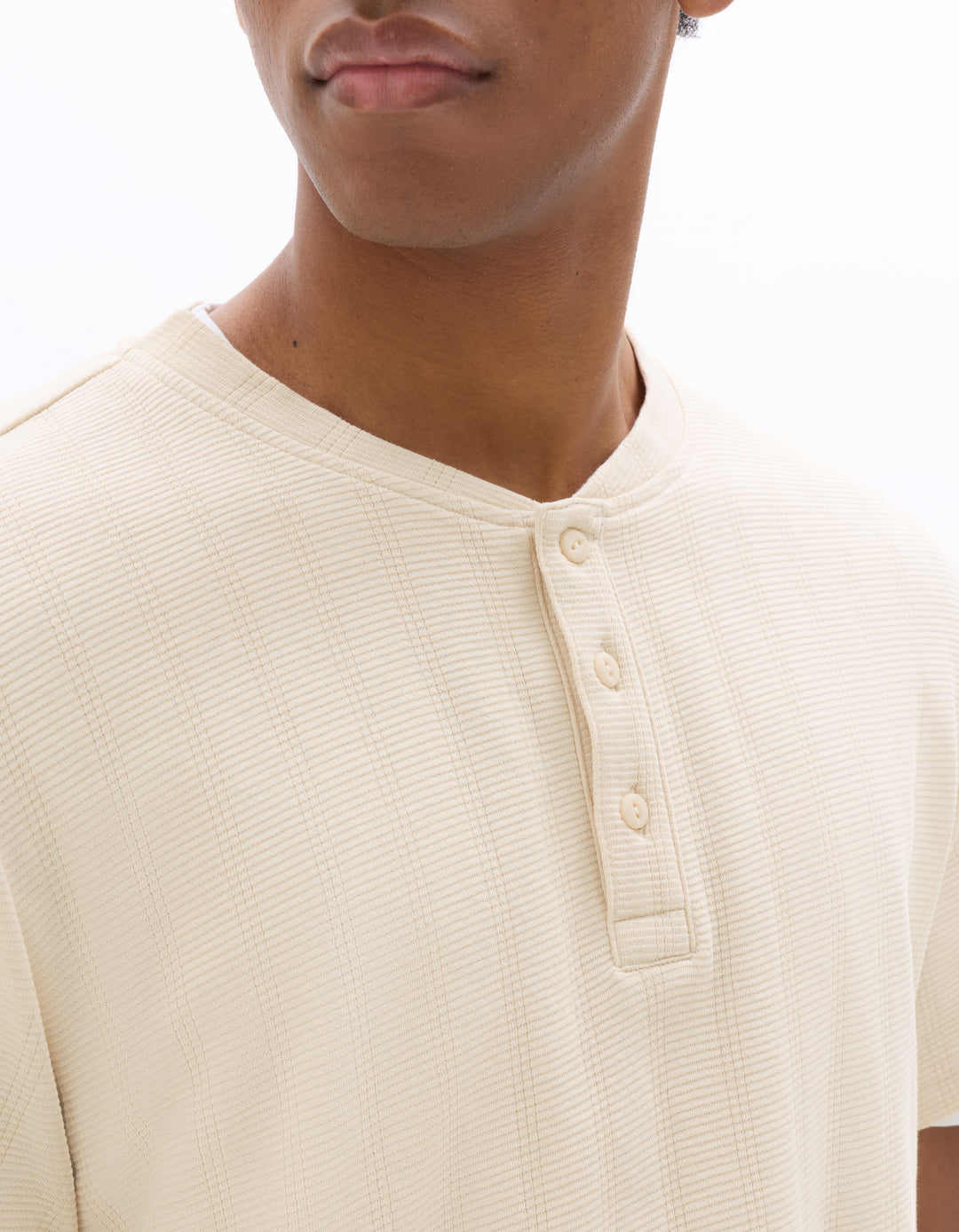 Unisex - Knitted - T-Shirt - Short sleeves - U / V / round neck