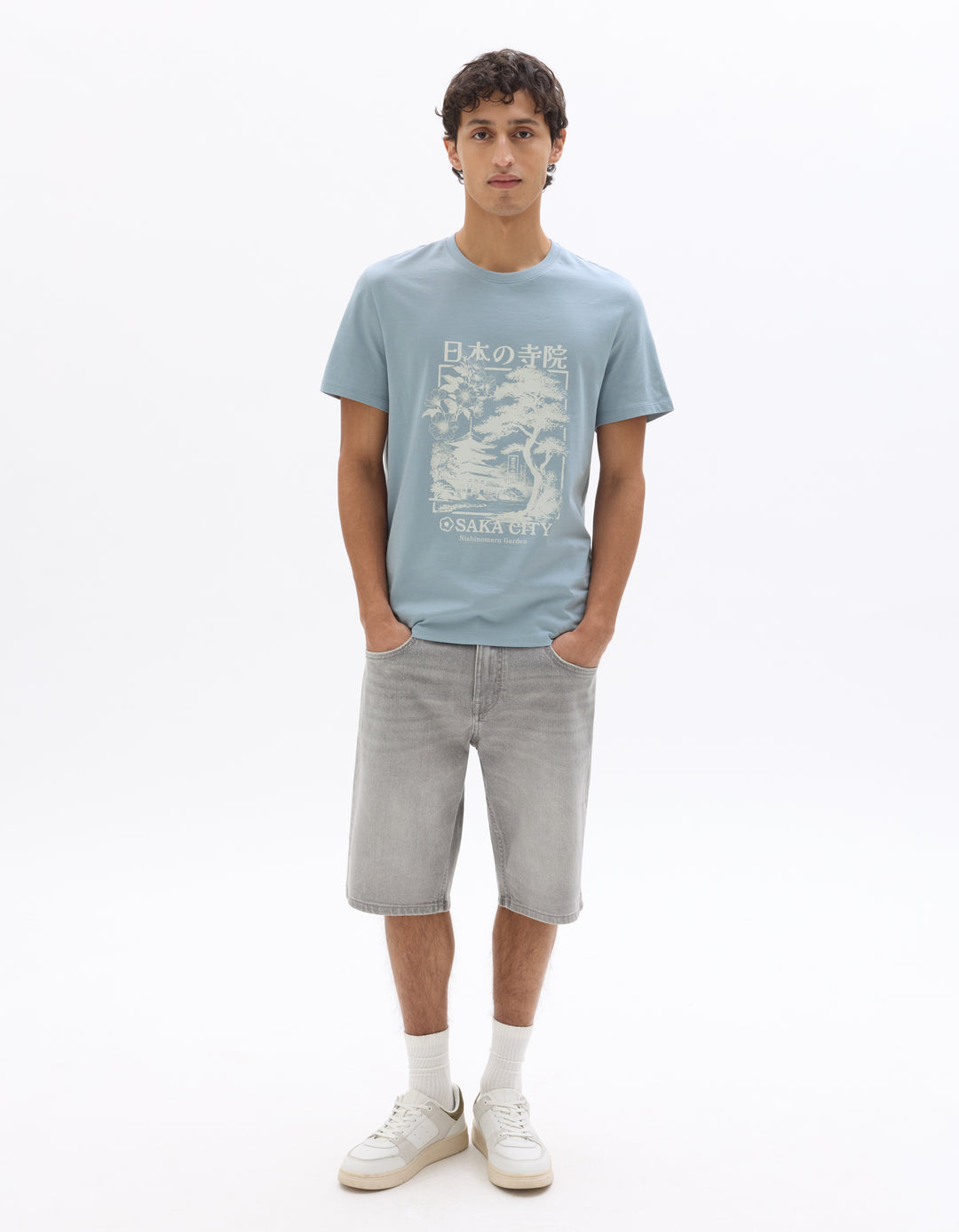 Unisex - Knitted - T-Shirt - Short sleeves - U / V / round neck