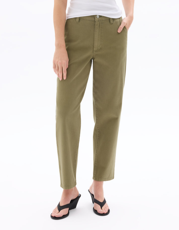 Black 100% Cotton Carrot Fit 7/8 Length Pants