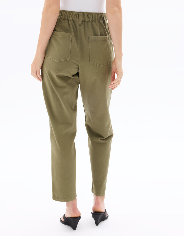 Black 100% Cotton Carrot Fit 7/8 Length Pants