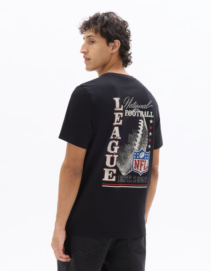 Unisex - Knitted - T-Shirt - Short sleeves - U / V / round neck