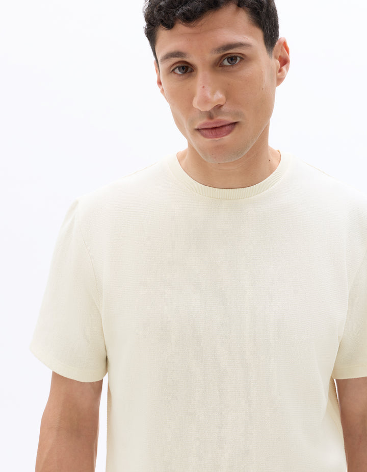Unisex - Knitted - T-Shirt - Short sleeves - U / V / round neck