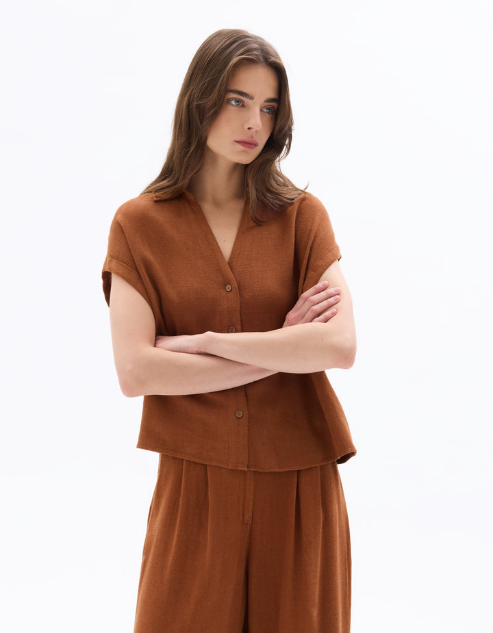 Short-Sleeved Crop Shirt in Viscose Linen