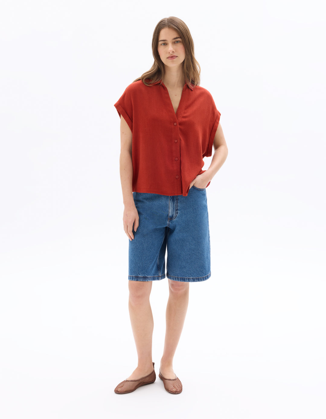 Short-Sleeved Crop Shirt in Viscose Linen