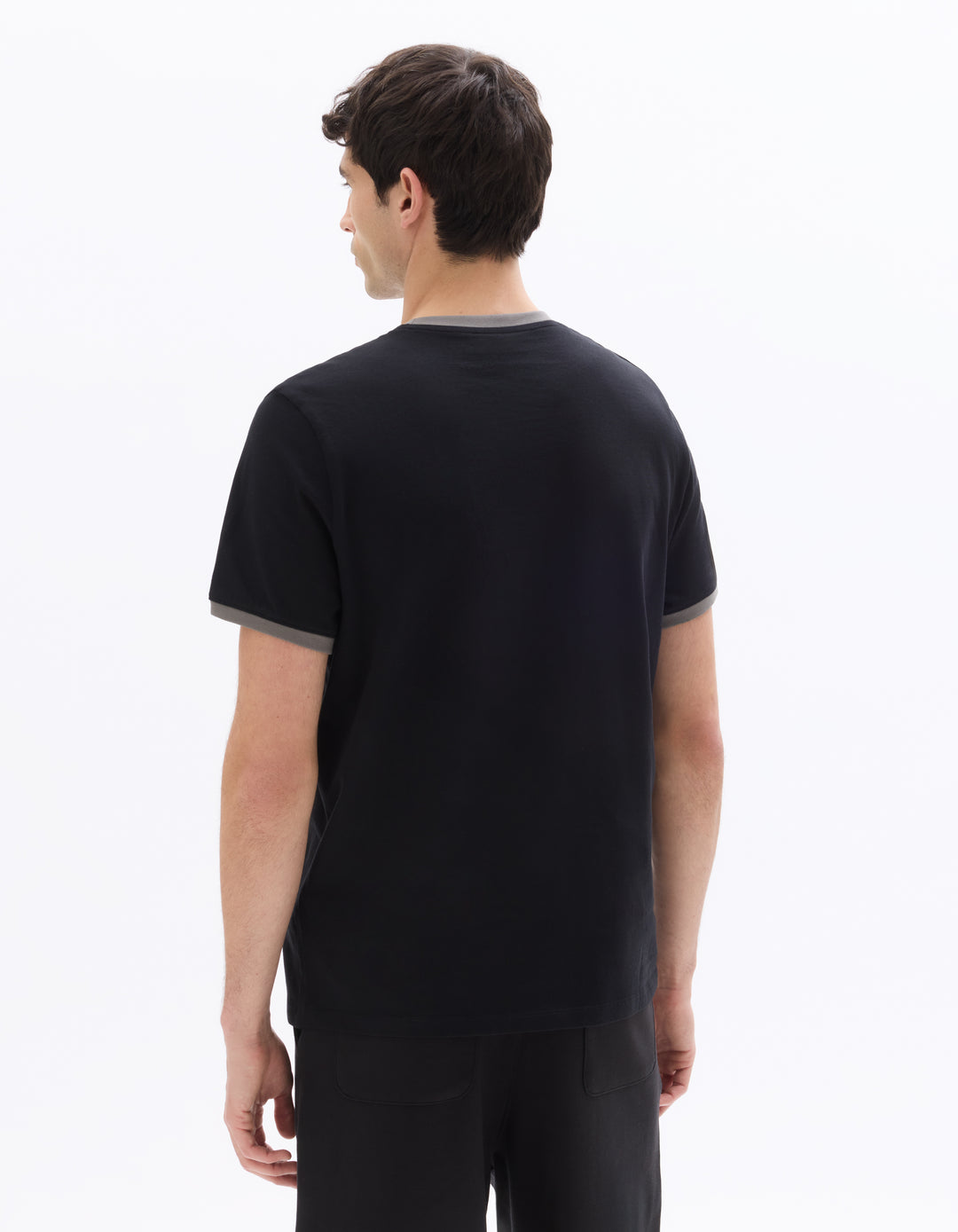 Unisex - Knitted - T-Shirt - Short sleeves - U / V / round neck