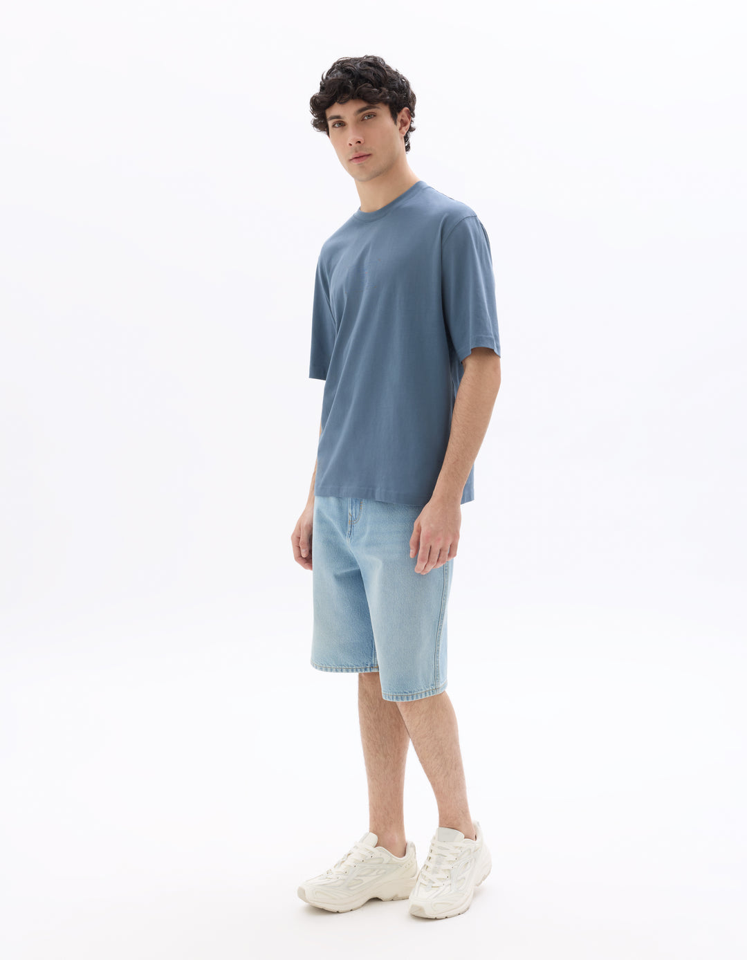 Unisex - Knitted - T-Shirt - Short sleeves - U / V / round neck