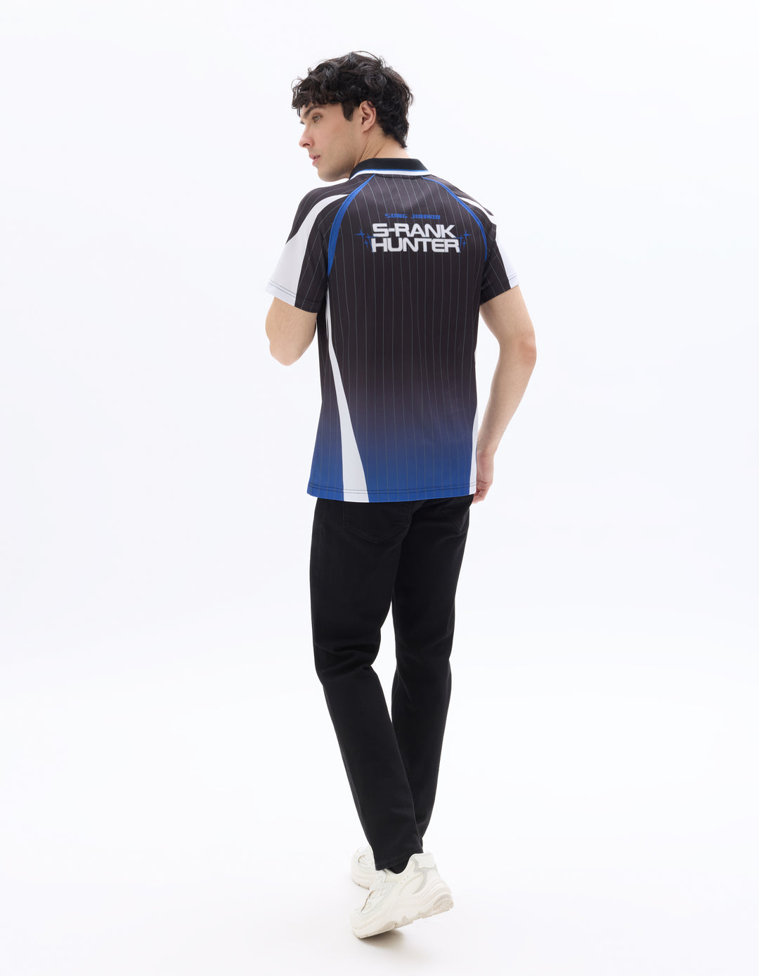 Unisex - Knitted - T-Shirt - Short sleeves - U / V / round neck