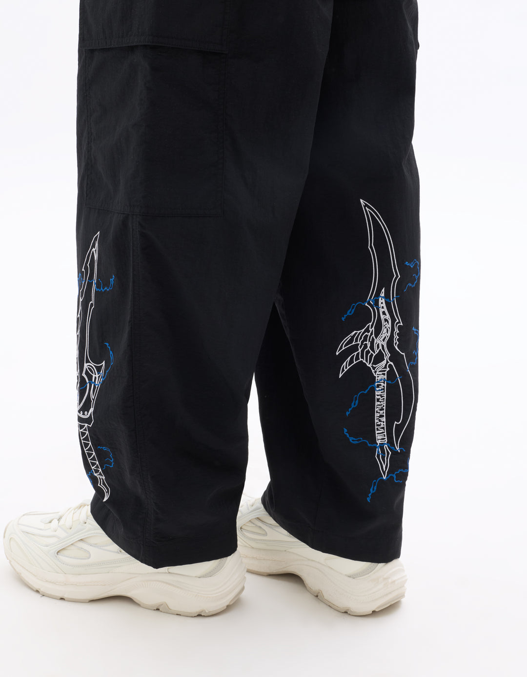 TROUSERS KNICKERS AND SIMILAR TROUSERS AND SHORTS BRACES AND SHORTS KNITTED