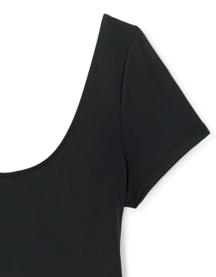 Short-sleeved stretch bodysuit