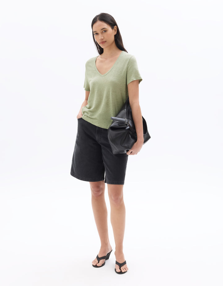 V-neck T-shirt 100% Linen