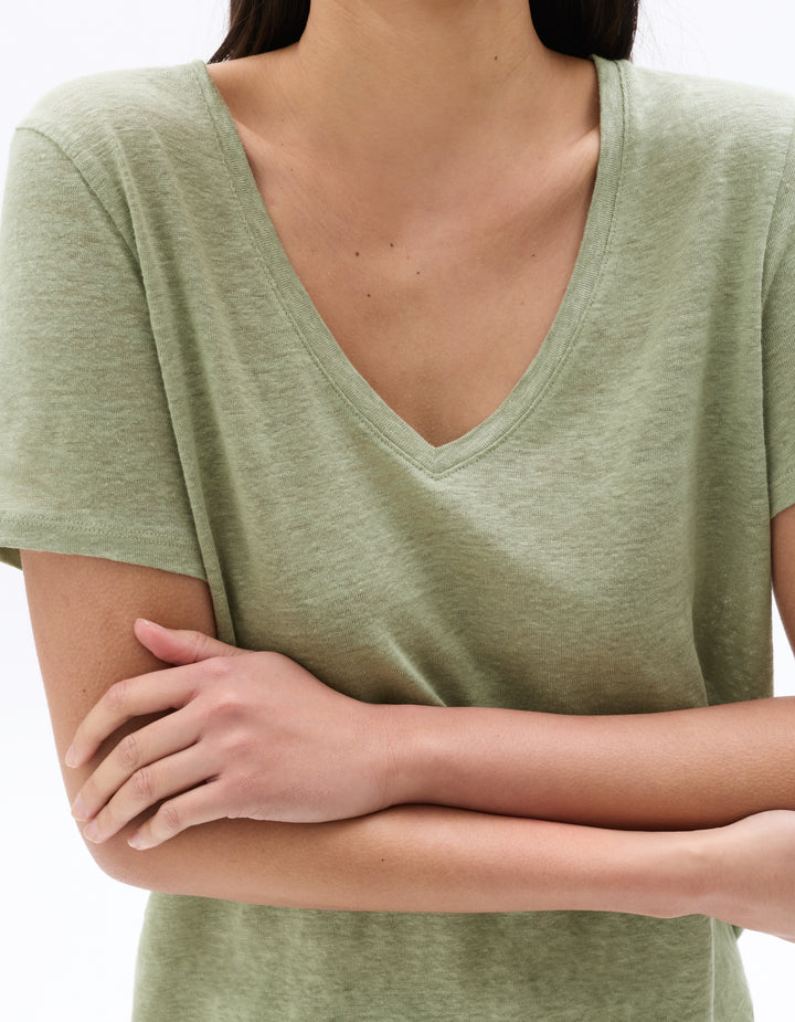 V-neck T-shirt 100% Linen